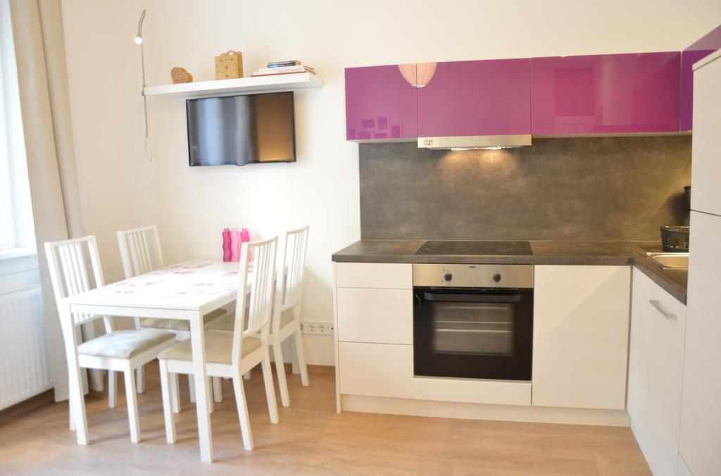 Two Bedroom Apartment At Bajcsy 布达佩斯 外观 照片